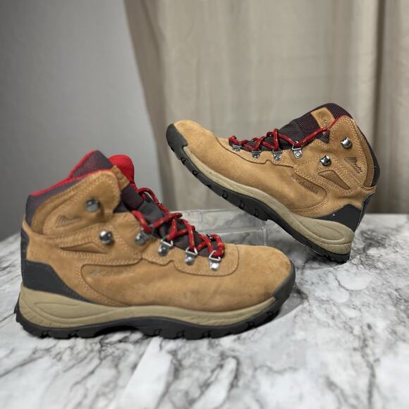 Columbia Newton Ridge Plus Waterproof Amped Hiking Boot Womans 8.5 Tan Lace Up - Picture 2 of 8